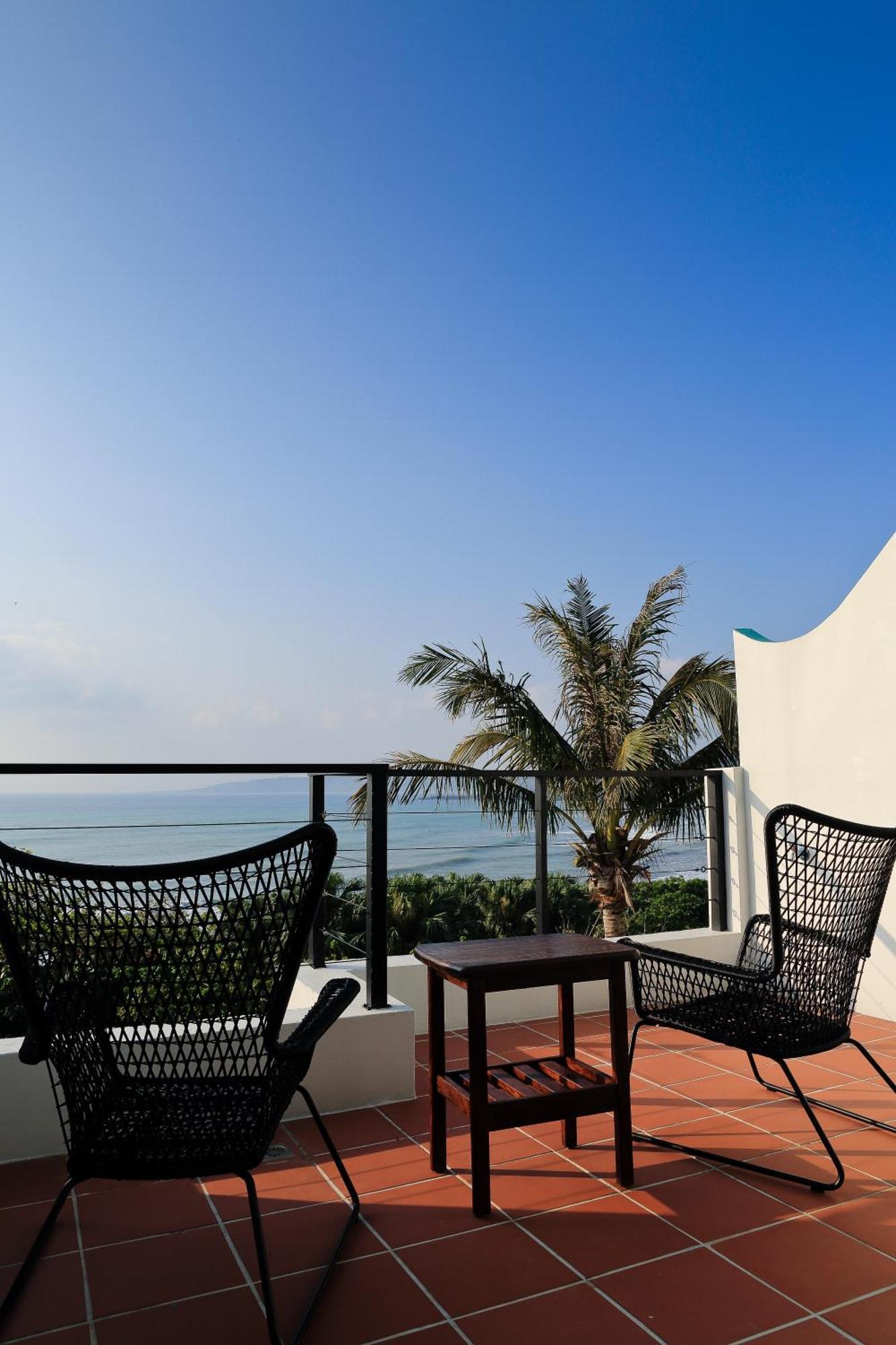 永勝客棧 Bed & Breakfast Manzhou Exterior photo